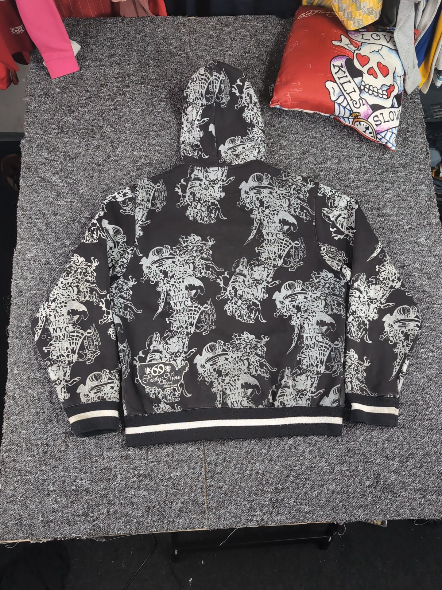 Sixty nine L - zdjęcie 5