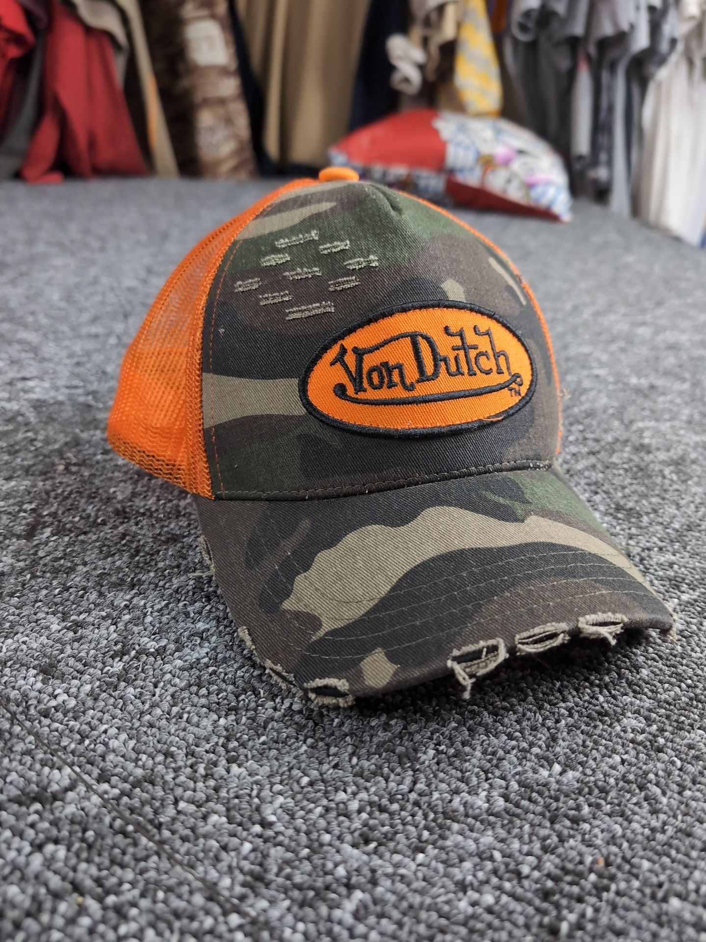 Von dutch Uniwersalny