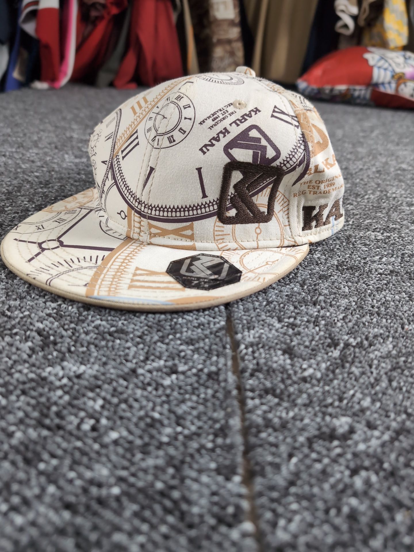 Karl Kani Uniwersalny