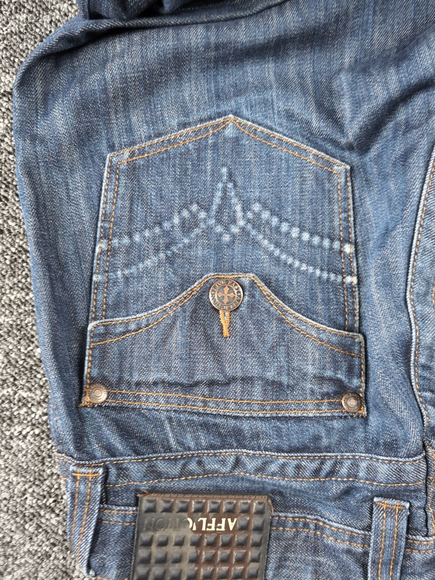 Affliction 50 | W34 - zdjęcie 3