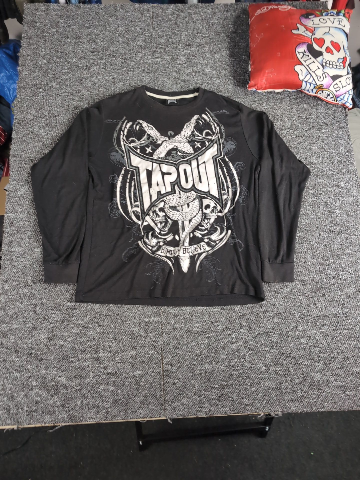 Tapout XL