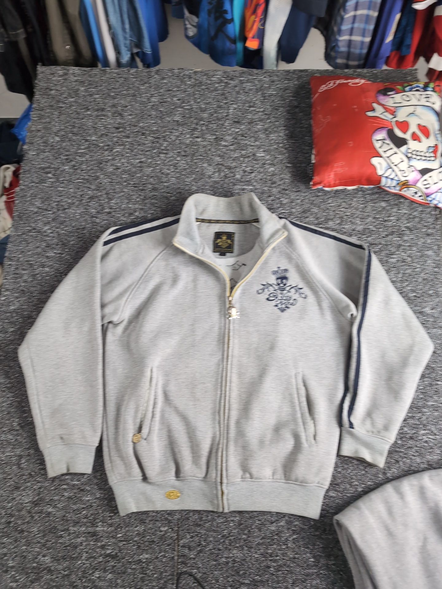 Sixty nine L - zdjęcie 5