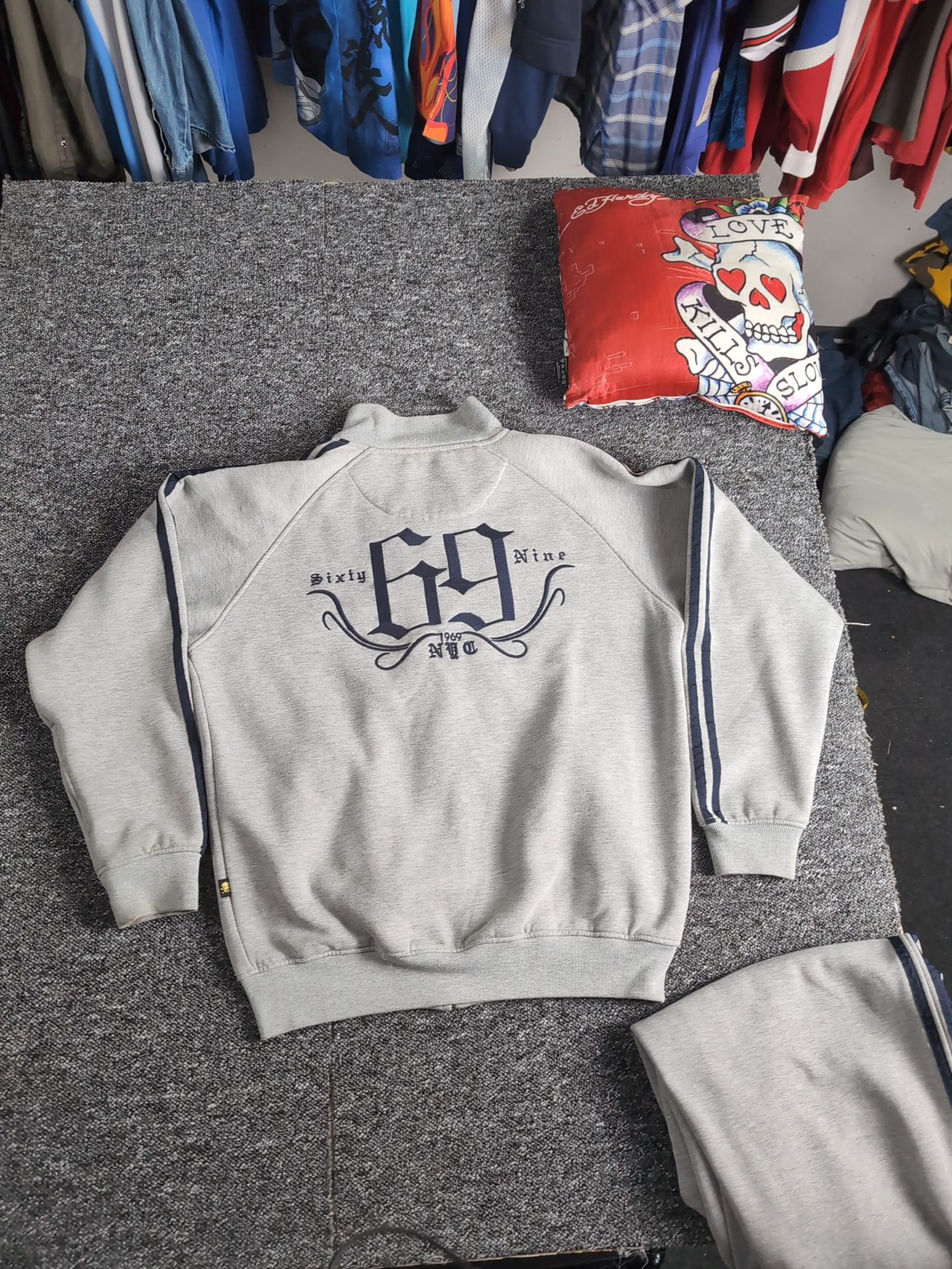 Sixty nine L - zdjęcie 7