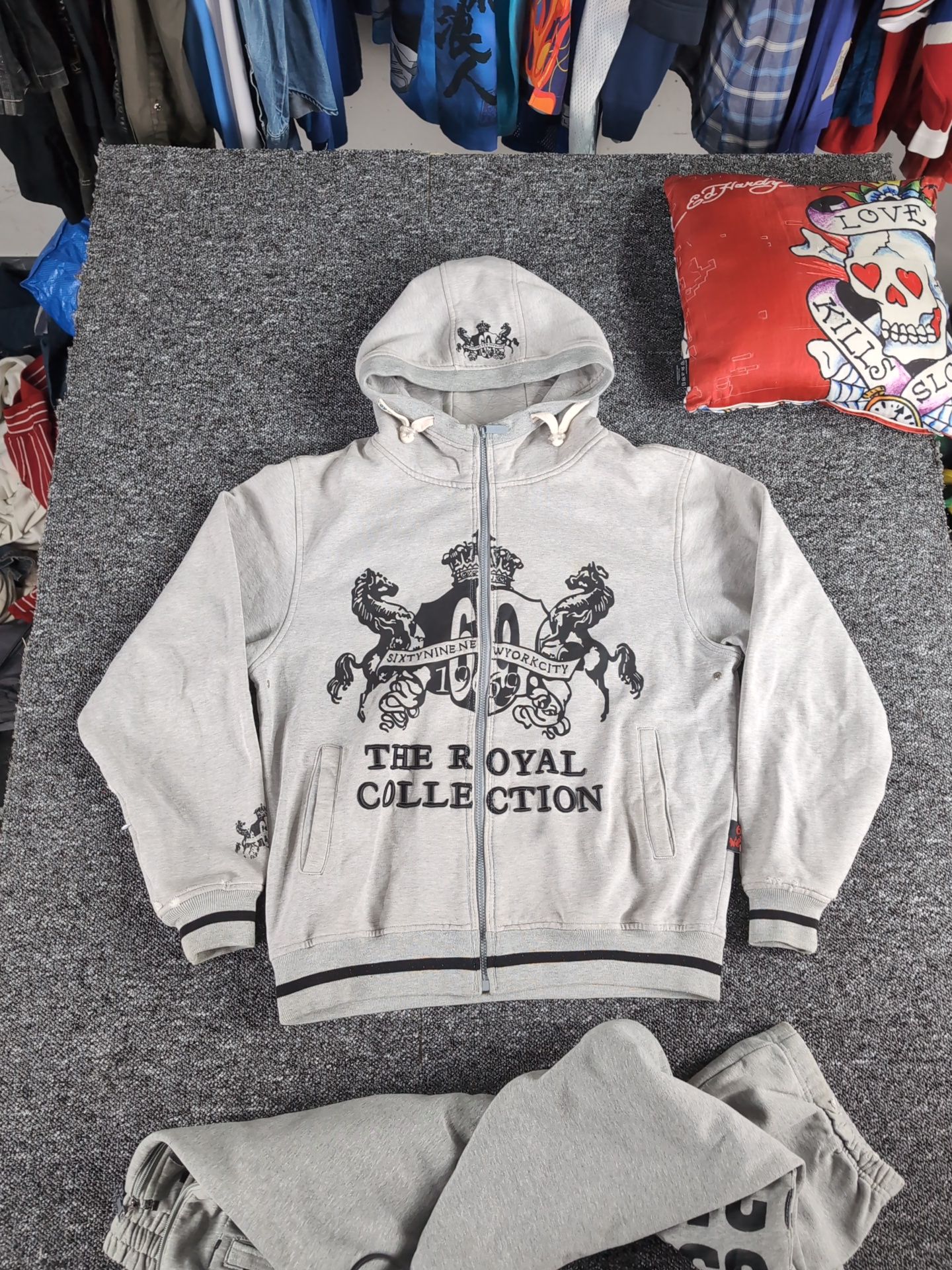 Sixty nine L - zdjęcie 5