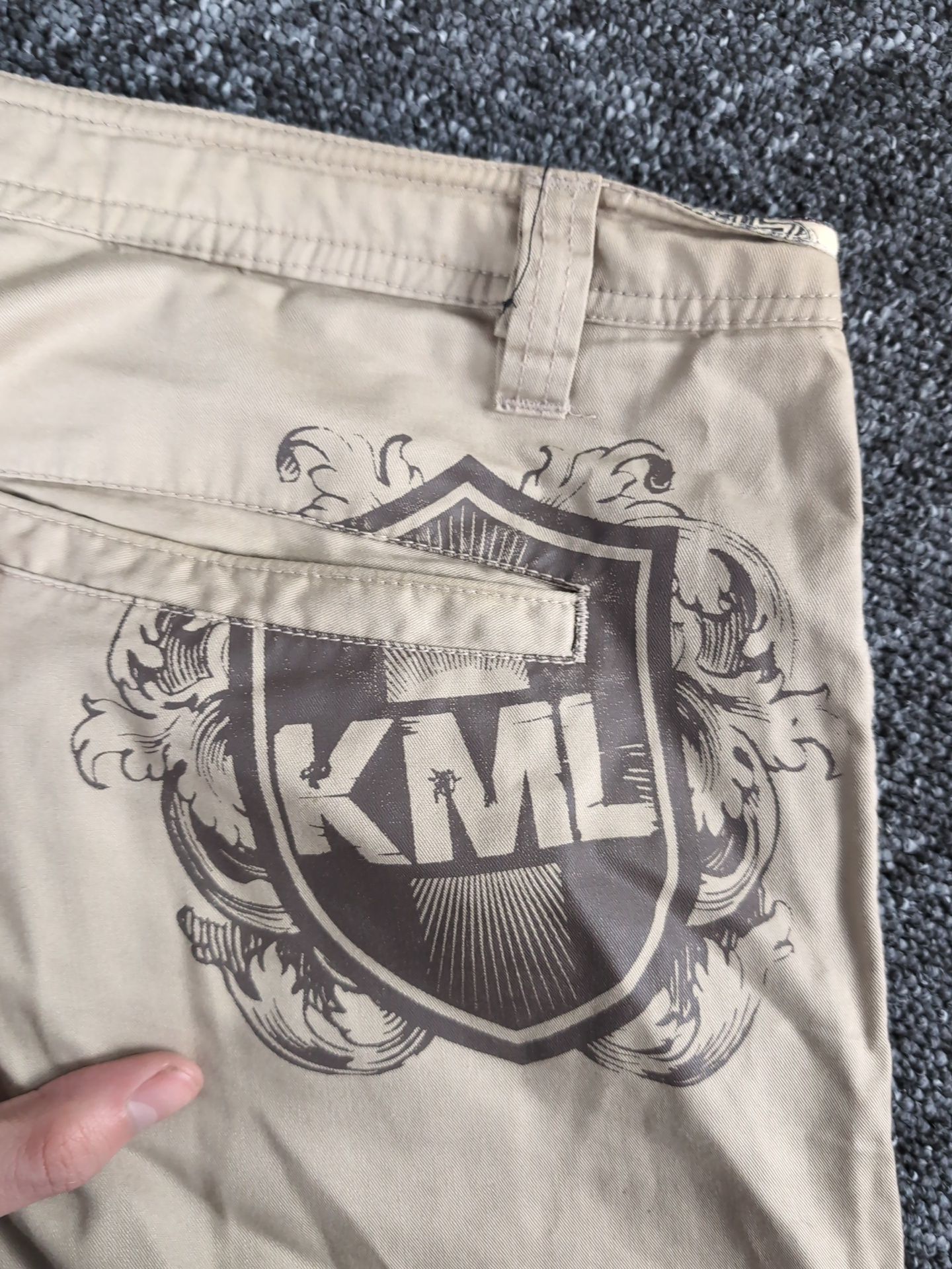 Cropp XL - zdjęcie 4