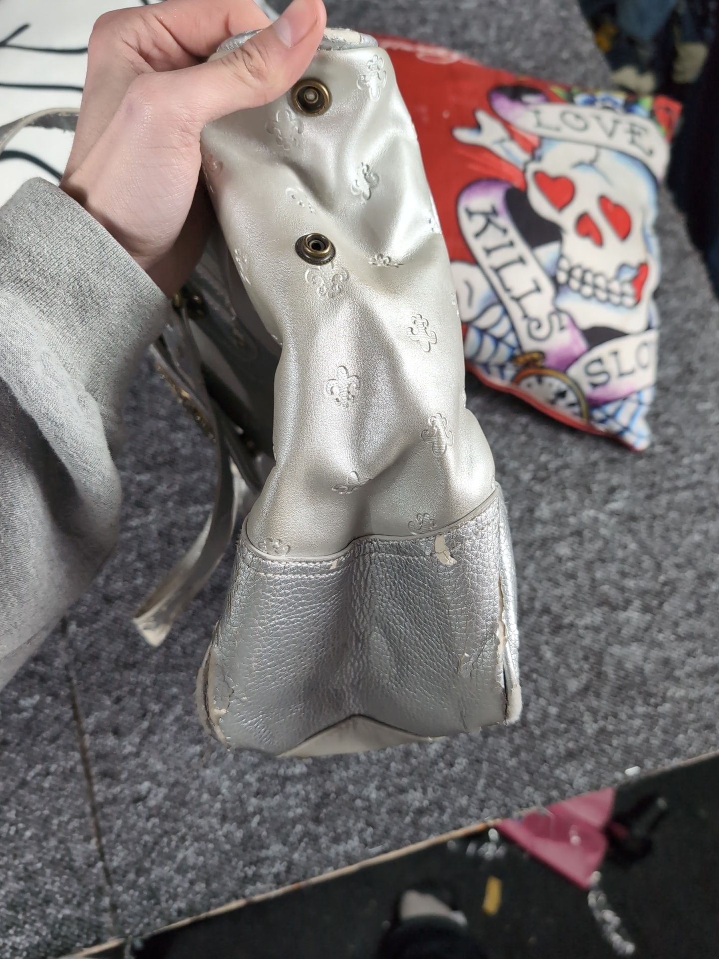 Affliction Uniwersalny - zdjęcie 7