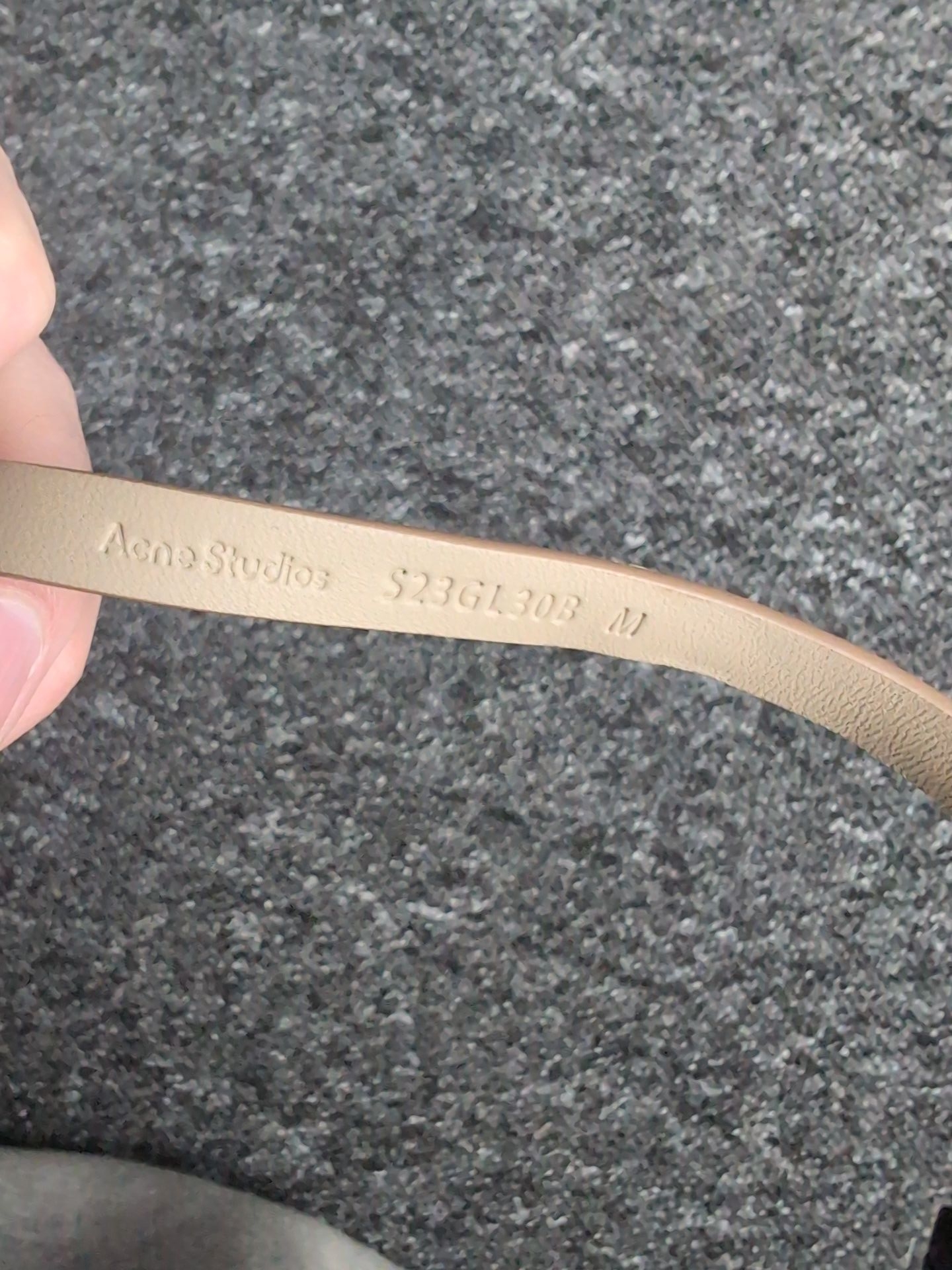 Acne studios Regulowany - zdjęcie 6